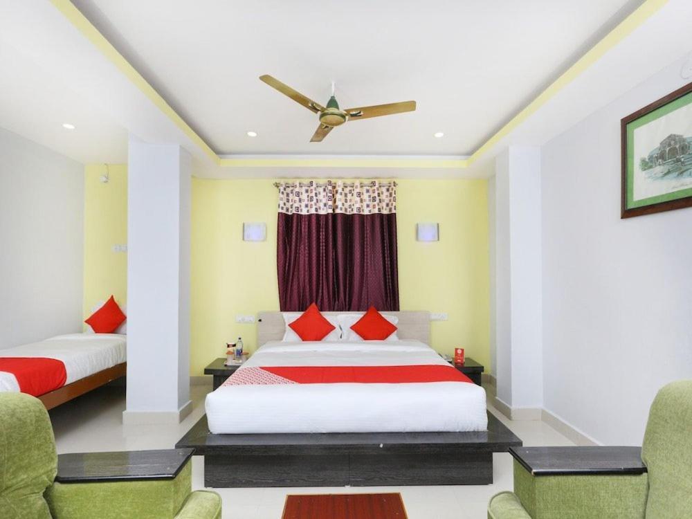 Sai Golden Rooms Tirupati Esterno foto